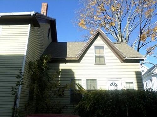 2nd image of 25 Locust St