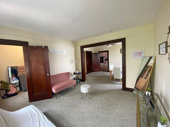 2nd image of 75 Devon St Floor 2