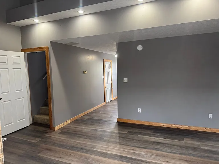 624 N Broad St — Photo 6