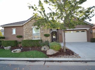 1685 N Chesterfield Ln, Clovis, CA