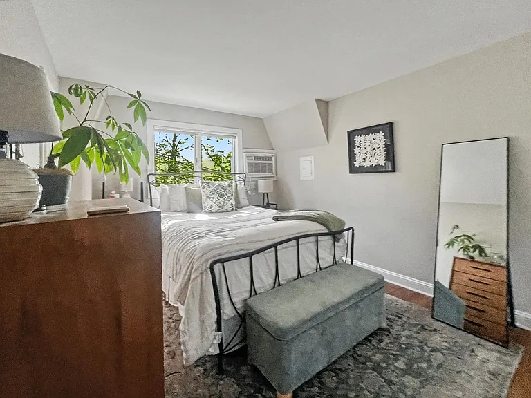 114 Walnut Ave — Photo 8