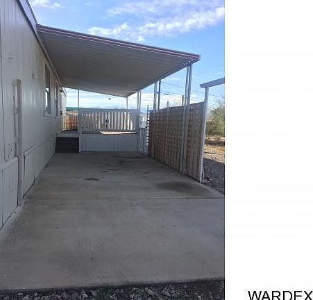 3rd image of 896 Harbor Dr