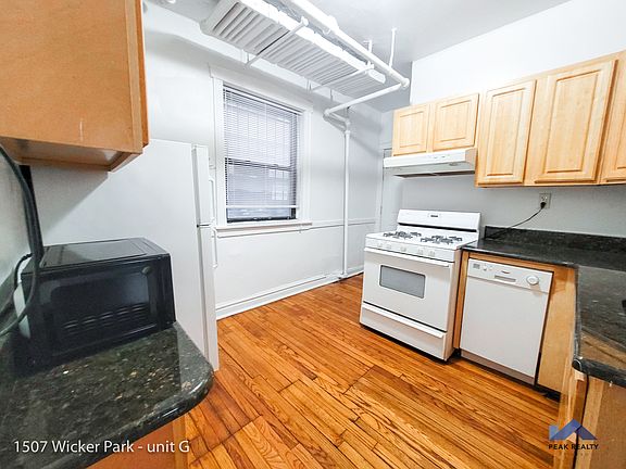 2nd image of 1400 N Honore St #1501-01