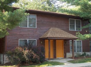 912 E Hillside Dr, Bloomington, IN 47401