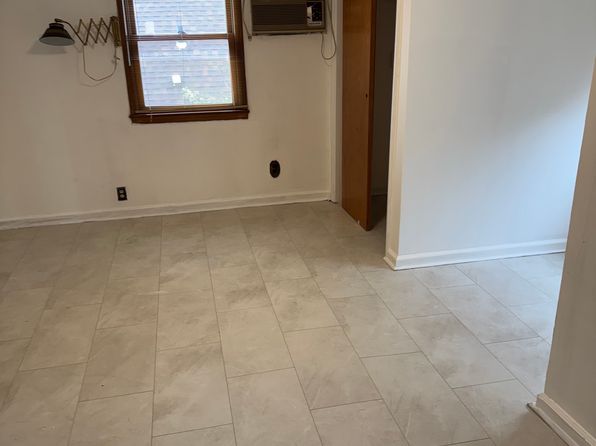 (undisclosed Address)