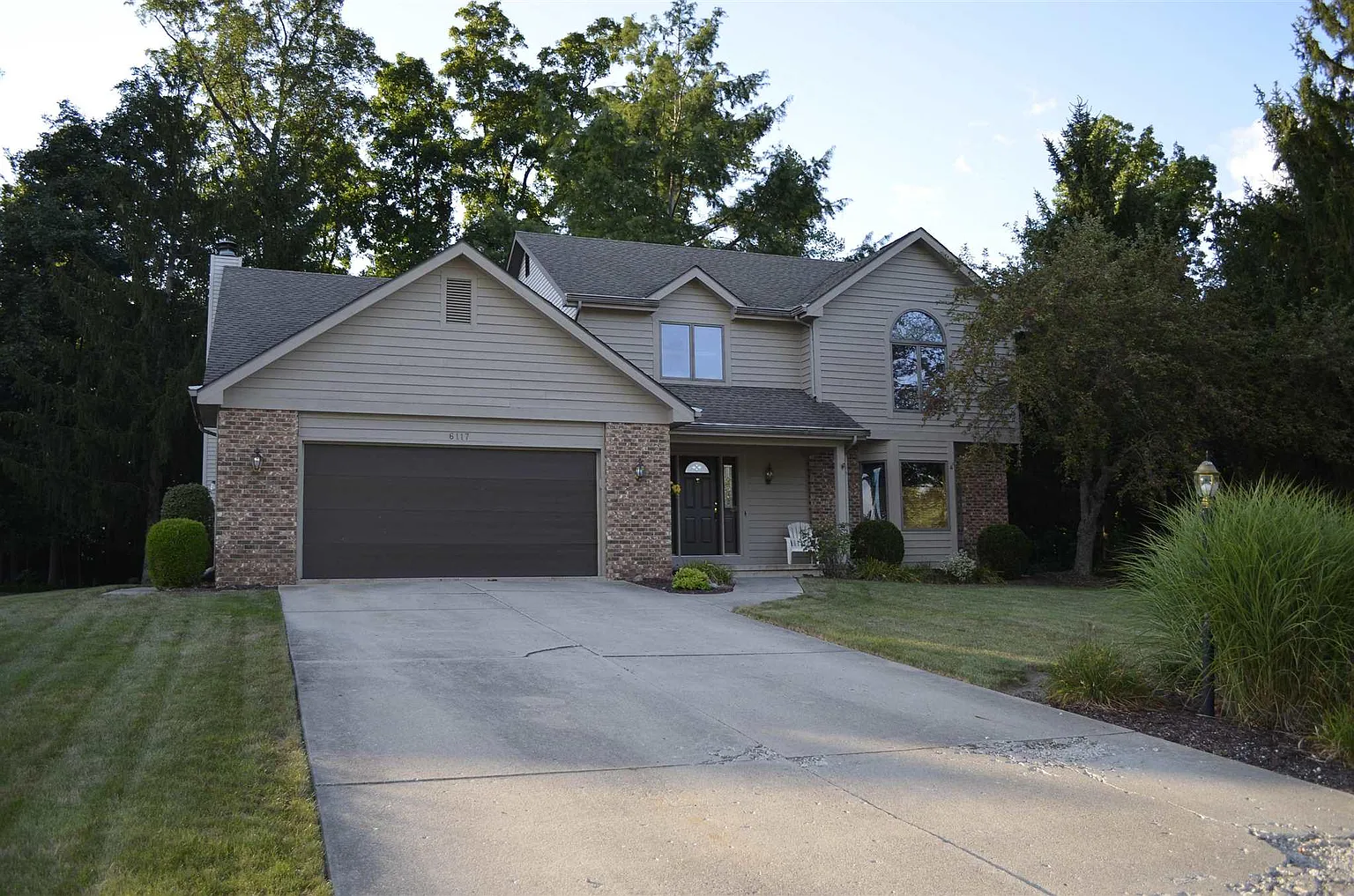 6117 Spring Pond Rd photo 1