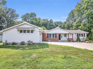 6112 NW Karen Rd, Kansas City, MO 64151