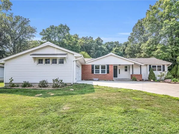 6112 NW Karen Rd, Kansas City, MO 64151