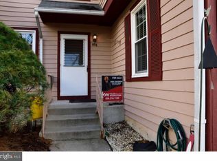 814 Westfield Dr #814, Cinnaminson, NJ 08077