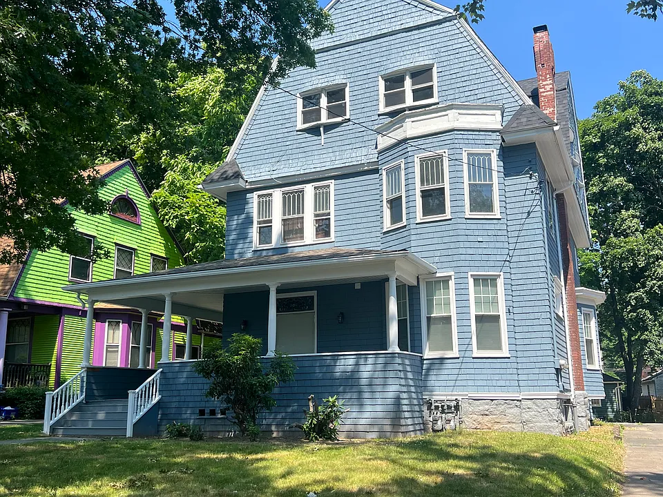 488 Prospect Ave #2