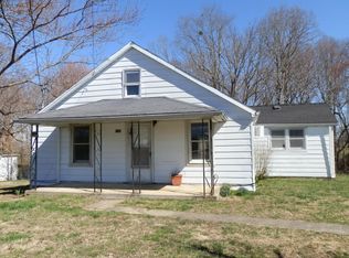 1732 W Steve Wariner Dr, Russell Springs, KY 42642