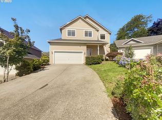 18131 Deloris Ave, Sandy, OR 97055