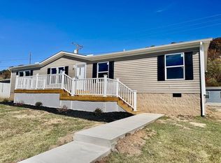 1015 S 9th St, Ironton, OH 45638