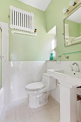 Sold by Compass | media 14