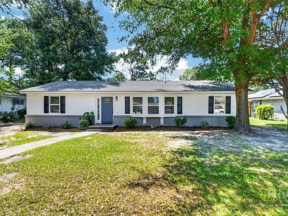 2nd image of 2223 Daffin Drive