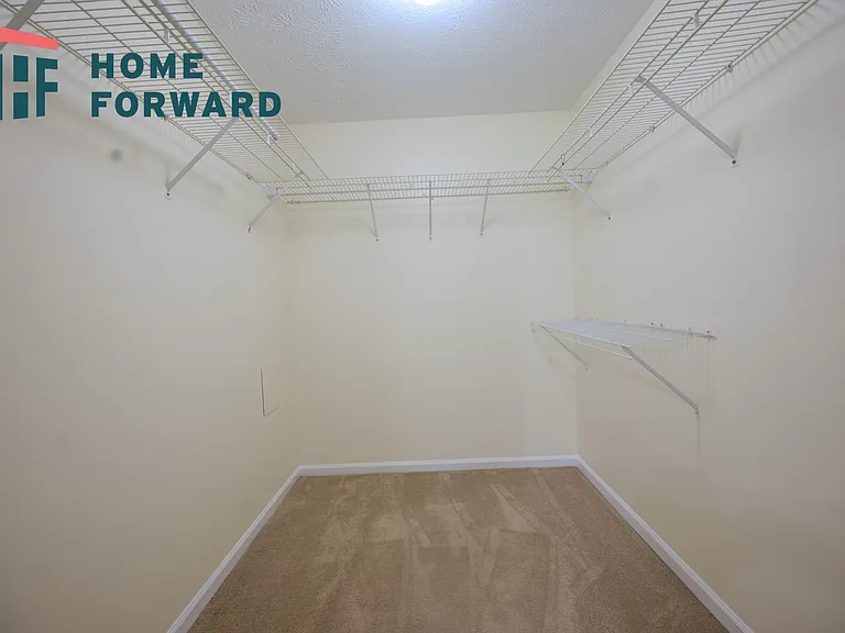 2504 Ashbrooke Dr — Photo 13