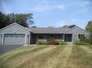 3987 Stetson Cir, Syracuse, NY 13215