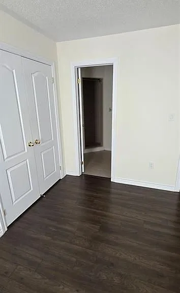 27 Shiff Cres — Photo 16