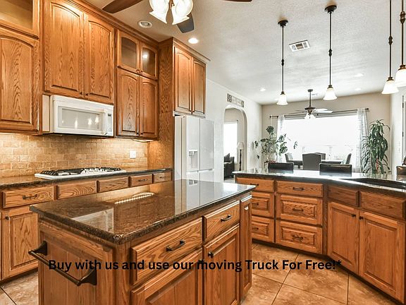 4th image of 10479 Hartrick Bluff Rd