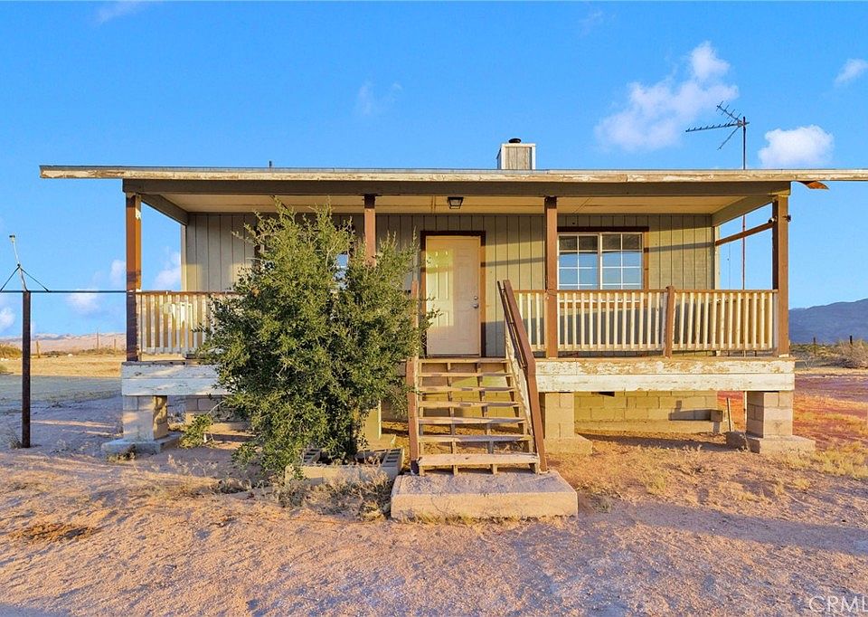 1st image of 46969 Tonopah St