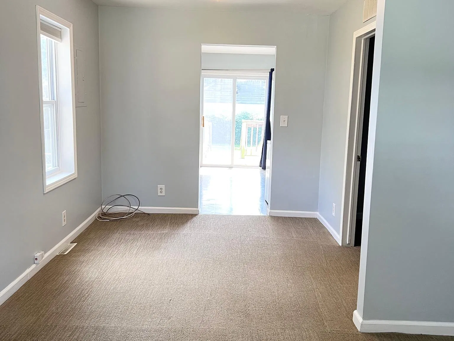 2 bed, 800 sqft, $1,200 — Photo 3