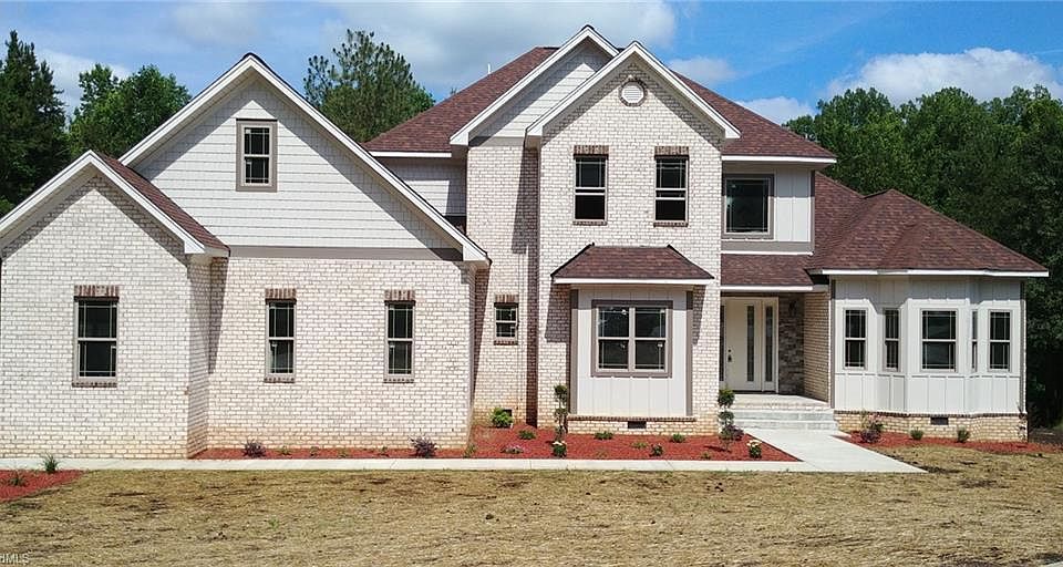 1st image of 3105 Carrbourgh Ct