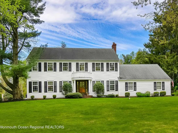 17 Carriage Hill Drive, Colts Neck, NJ 07722