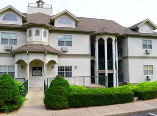 815 Holiday Rdg, Branson, MO 65616