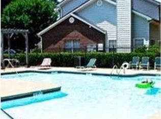 2456 Laurel Cir NW, Atlanta, GA 30311