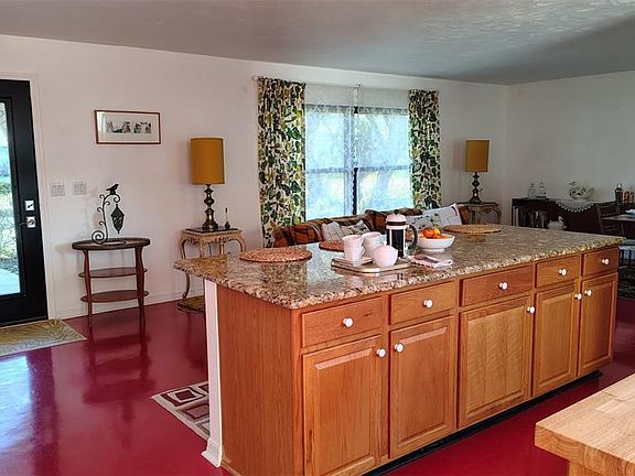 4th image of 4790 Michael Ln