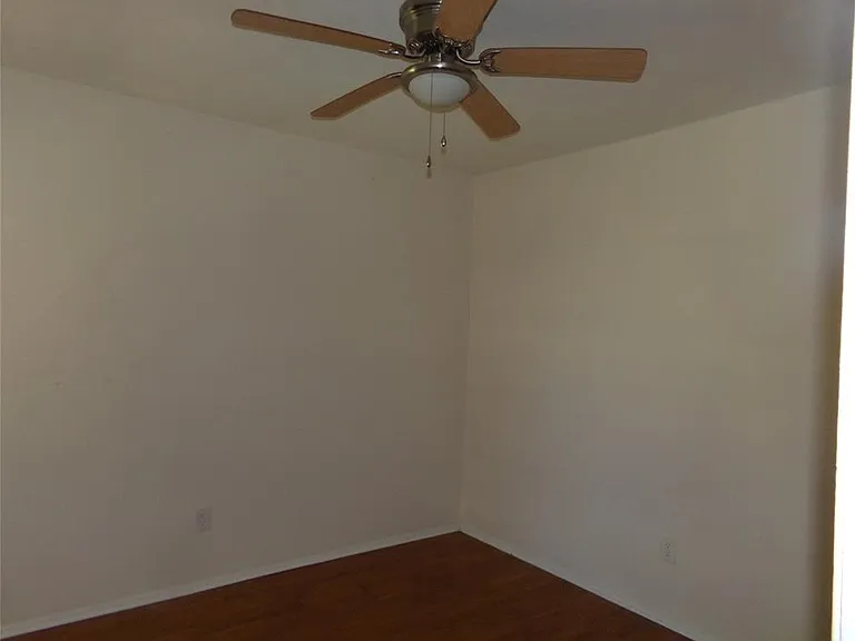 4505 Brown Bark Pl #B — Photo 6
