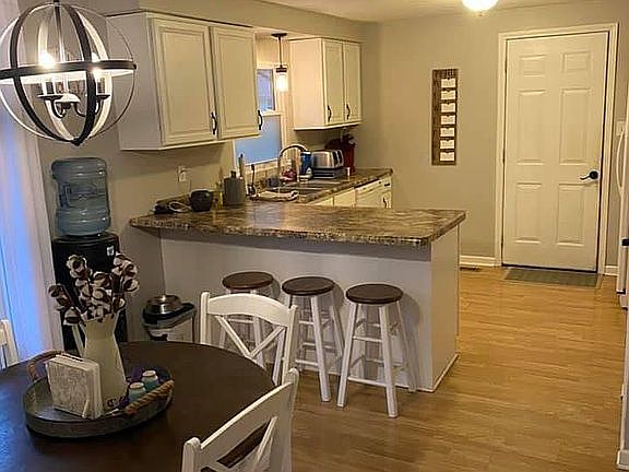 2nd image of 308 Juniper Ln