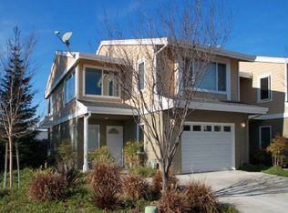 21 Orange Blossom Way, Watsonville, CA 95076