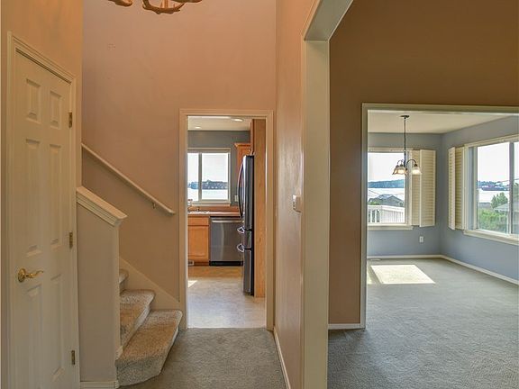 3rd image of 7975 Beach Dr E