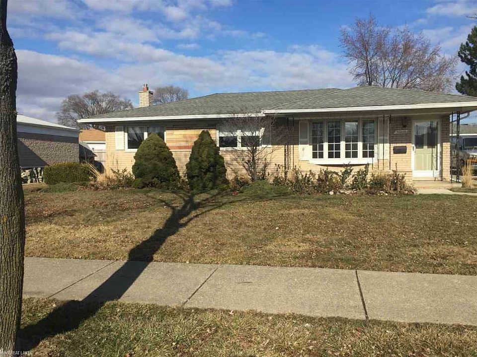 1st image of 30260 Firwood Dr