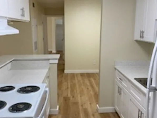 Thompson Square Apts., LLC