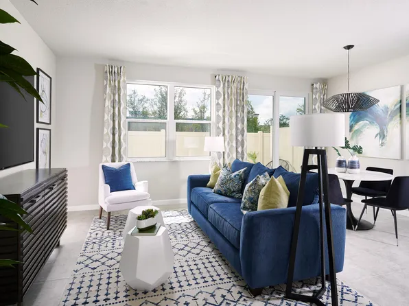 549 Salisbury Circle, Fort Pierce, FL 34982