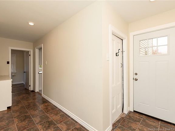 4th image of 52 Fundy View Dr