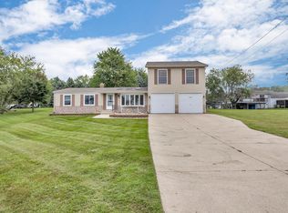 10811 N Waldron Rd, Jerome, MI 49249