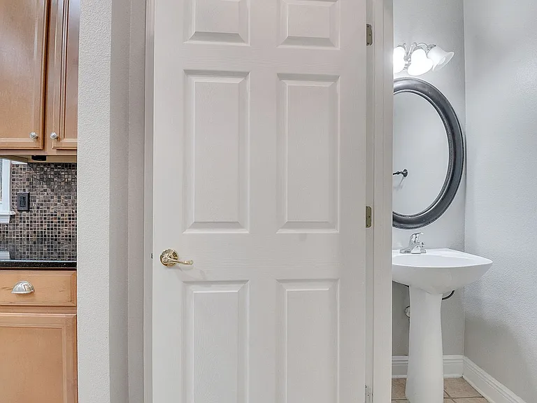 6607 Earthgold Dr — Photo 41