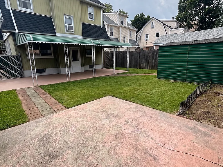 10021 Francis Lewis Blvd — Photo 21