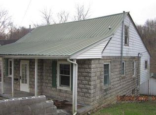 202 Maple St, Manchester, KY 40962