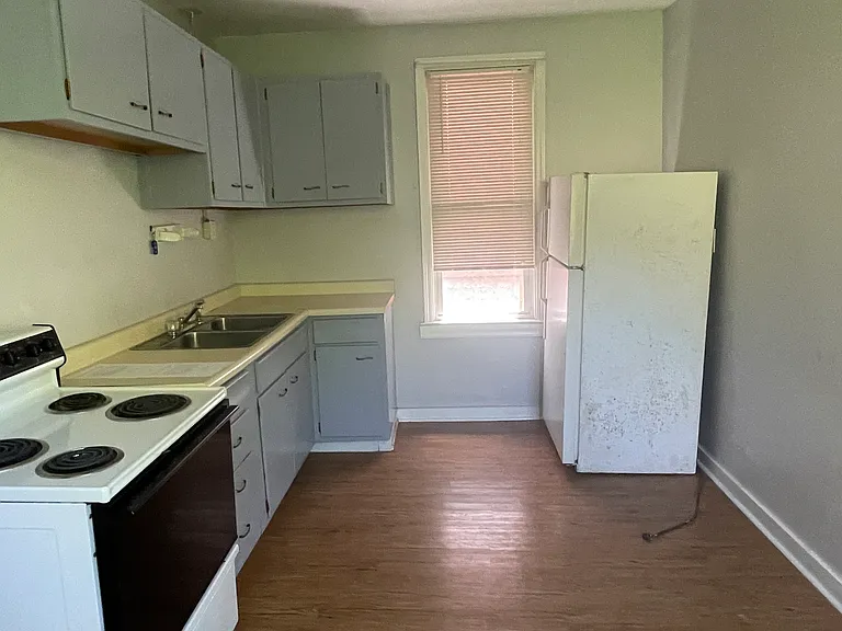 456 Woodlane Ave #2 — Photo 12