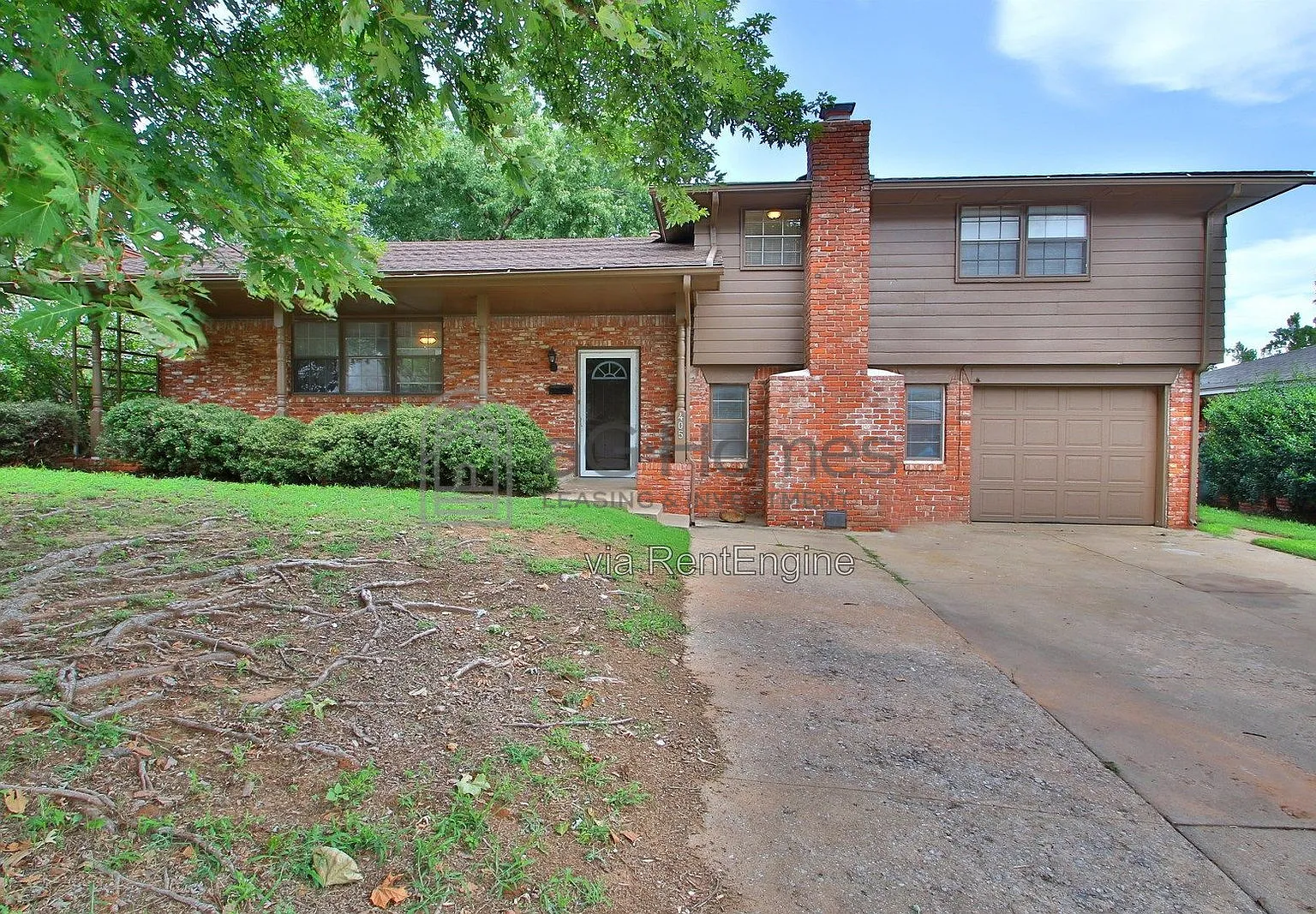 3 bed, 2.0 bath, 1800 sqft, $1,595 — Photo 1