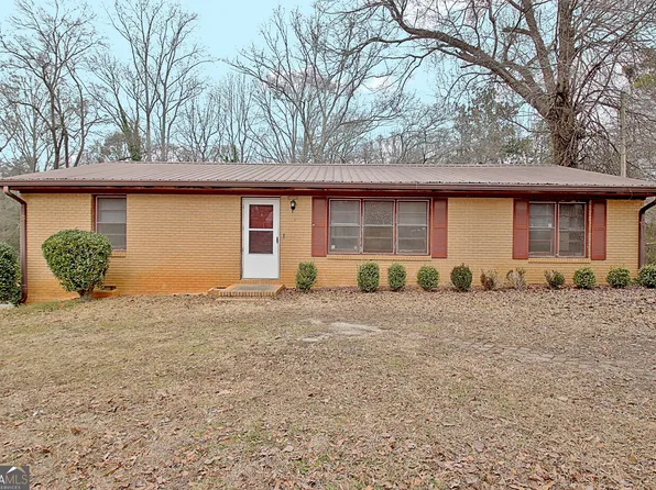 75 Camellia Dr, Newnan, GA 30263