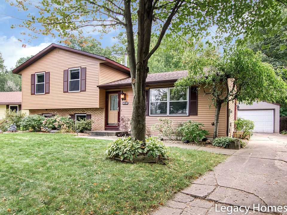 1st image of 4638 Flying Eagle Dr SE