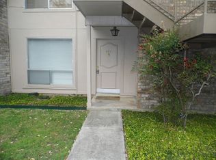 9503 Powhatan Dr APT 401, San Antonio, TX 78230