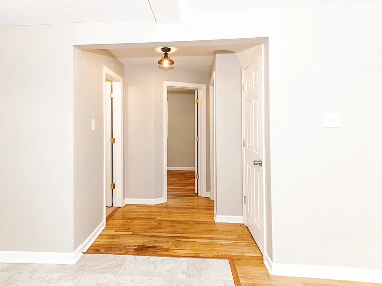 626 Ridgemont Dr — Photo 10