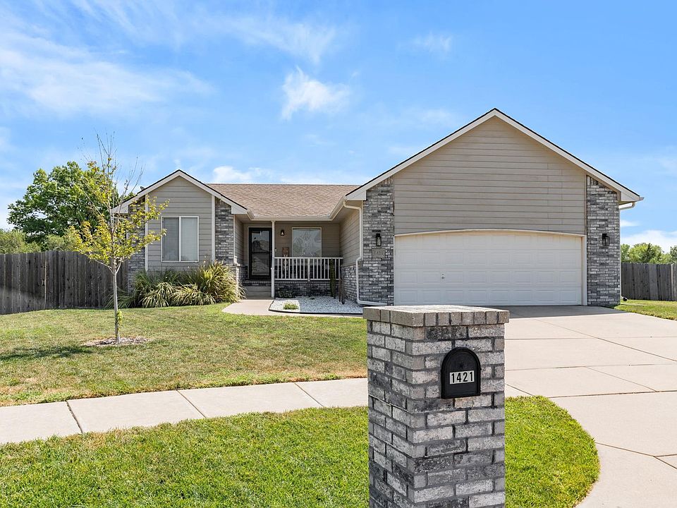 1421 E Rough Creek Pl, Derby, KS 67037 Zillow