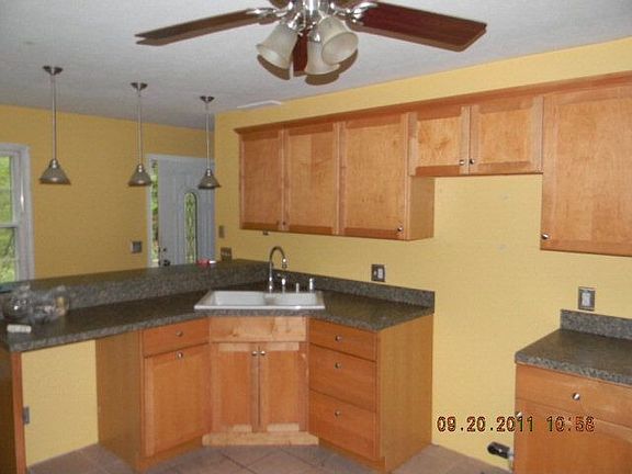 5th image of 171 Passage Ln